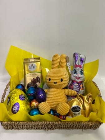 Golden Happy Hamper 